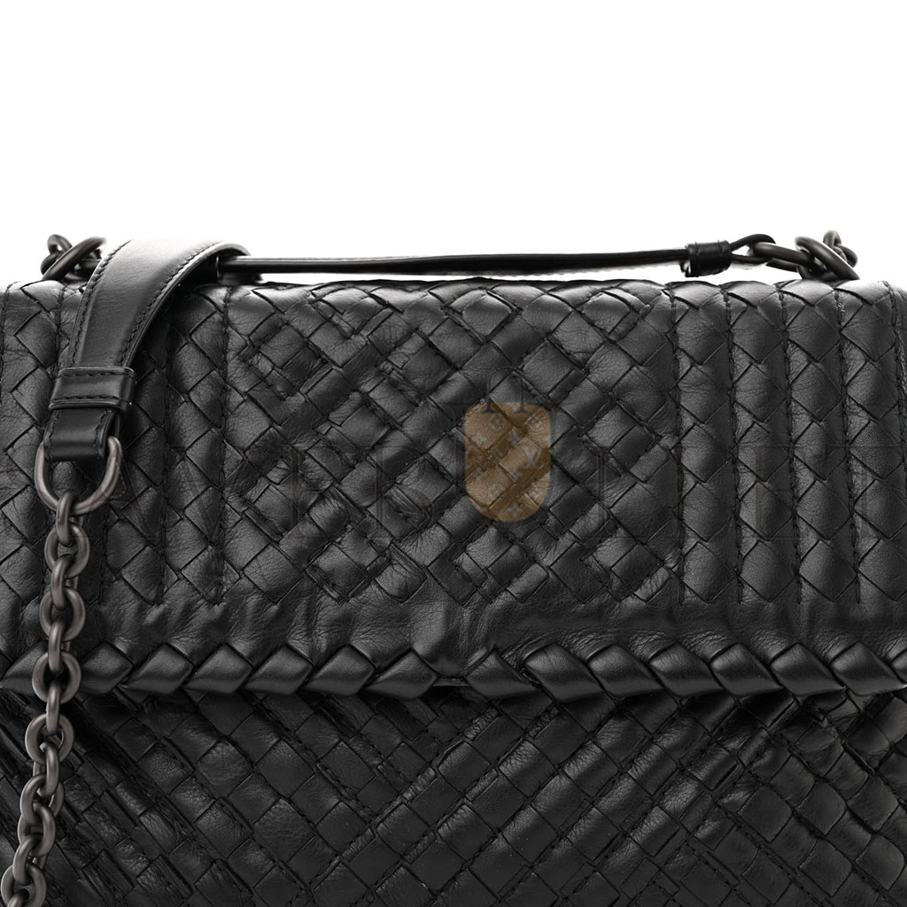 bo*te*ga Ve*ne*ta nappa intrecciato baby olimpia shoulder bag black (23*17*8cm)