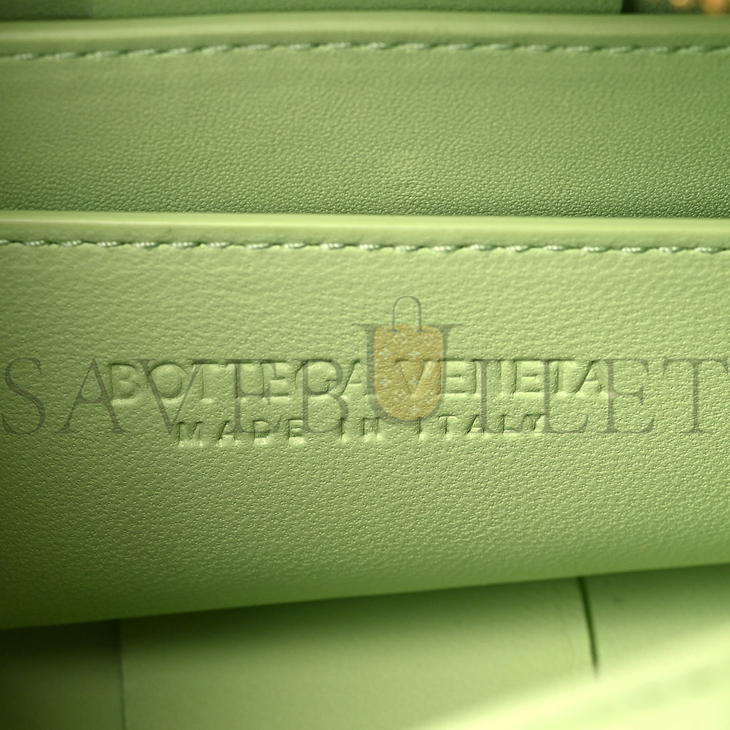 bo*te*ga ve*ne*ta lambskin maxi intrecciato small bR1ck cassette bag fennel (23*10*10cm)