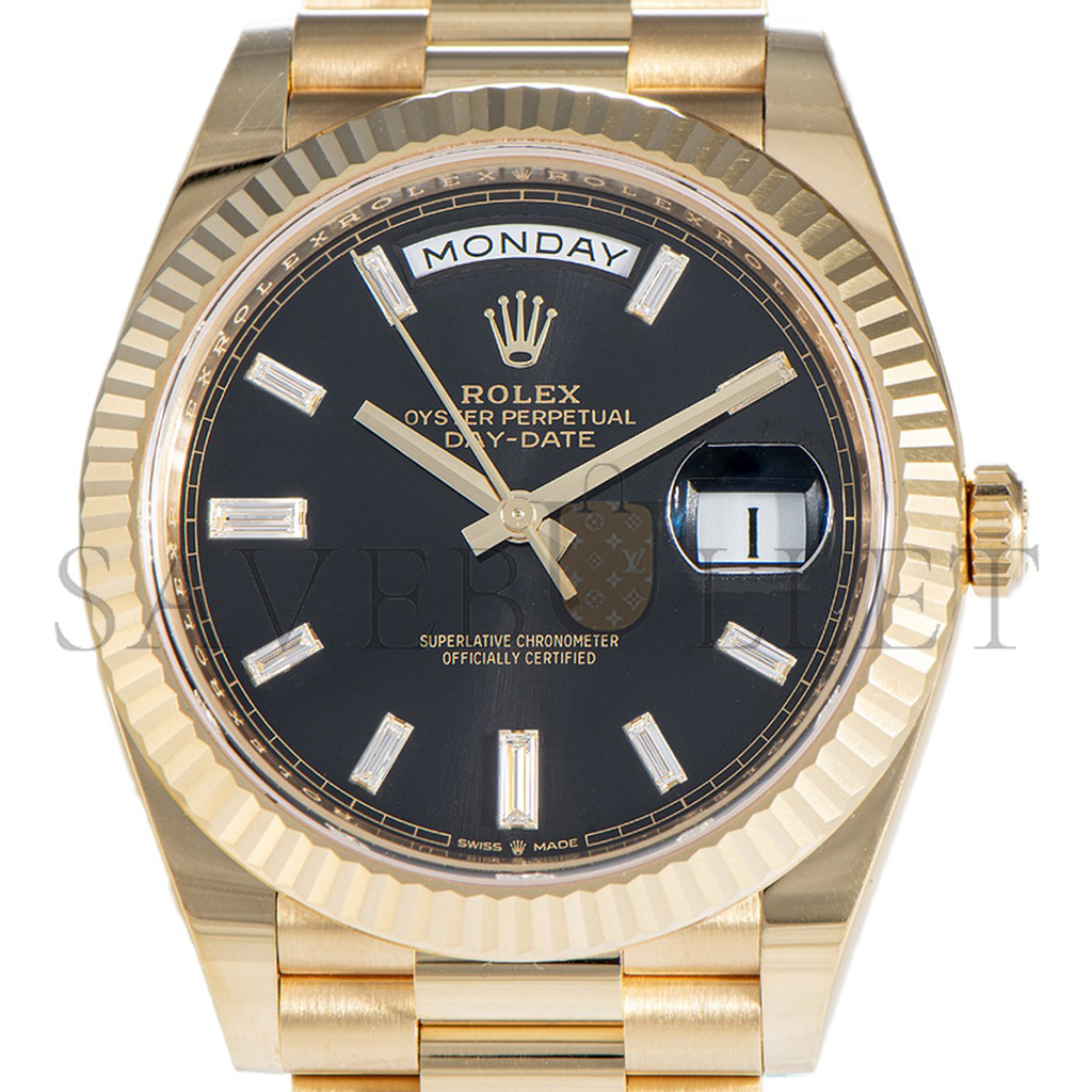 R*l*x day-date 40mm watch 228238