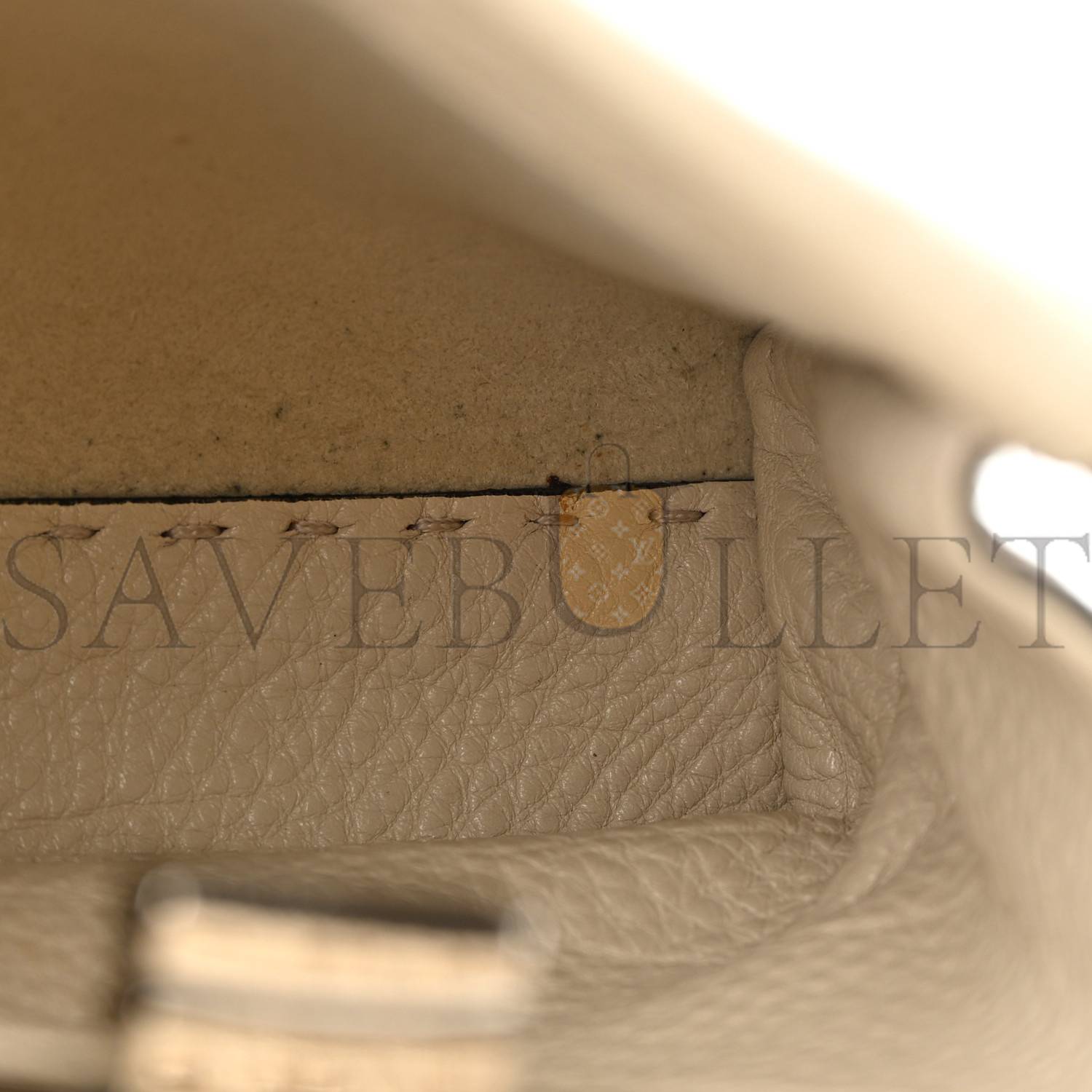 F**di cuoio romano selleria mini peekaboo iconic satchel latte (23*17*12cm)