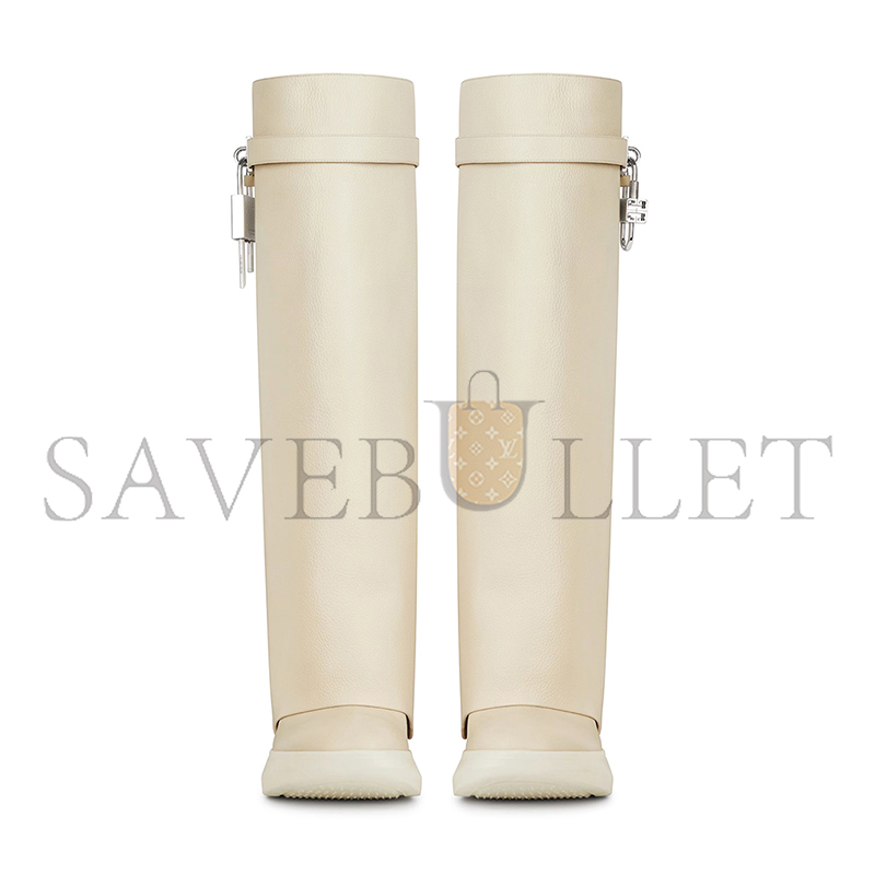 G1uenchy shark lock biker boots in grained leather be7022e1az-250