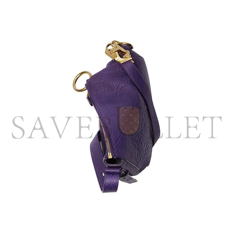 Bv*b*rry knight bag 80776301 (24*23*8cm)