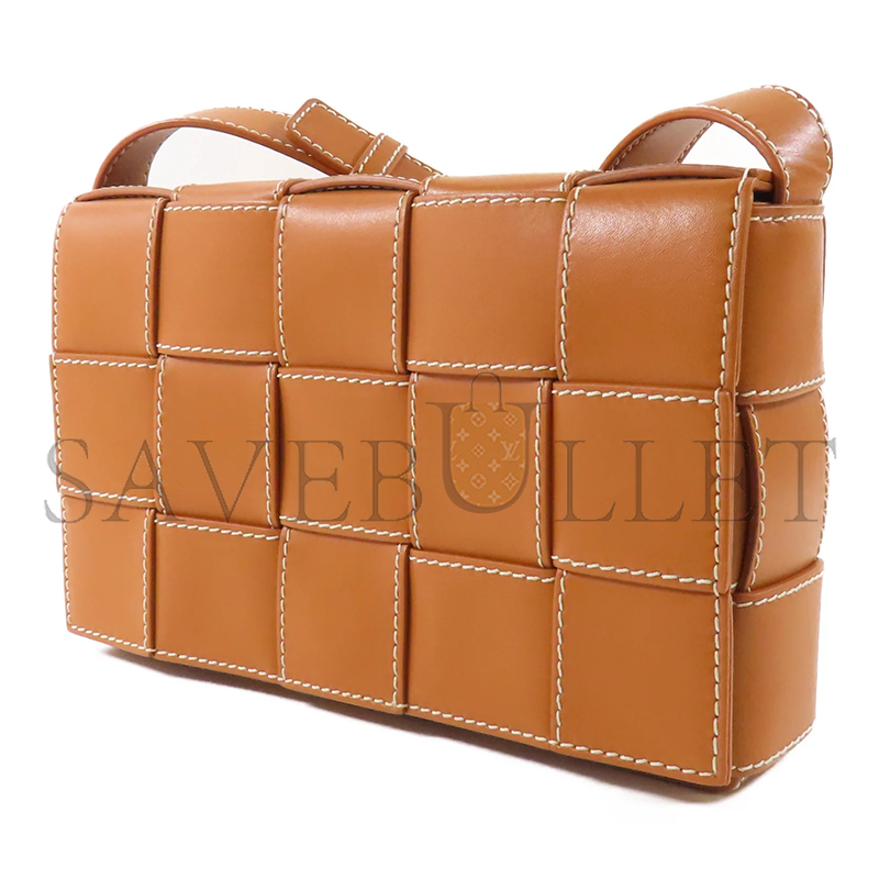 b0tt*ga Ven*ta lambskin leather cassette shoulder bag with silver buckle (23*14*5cm)