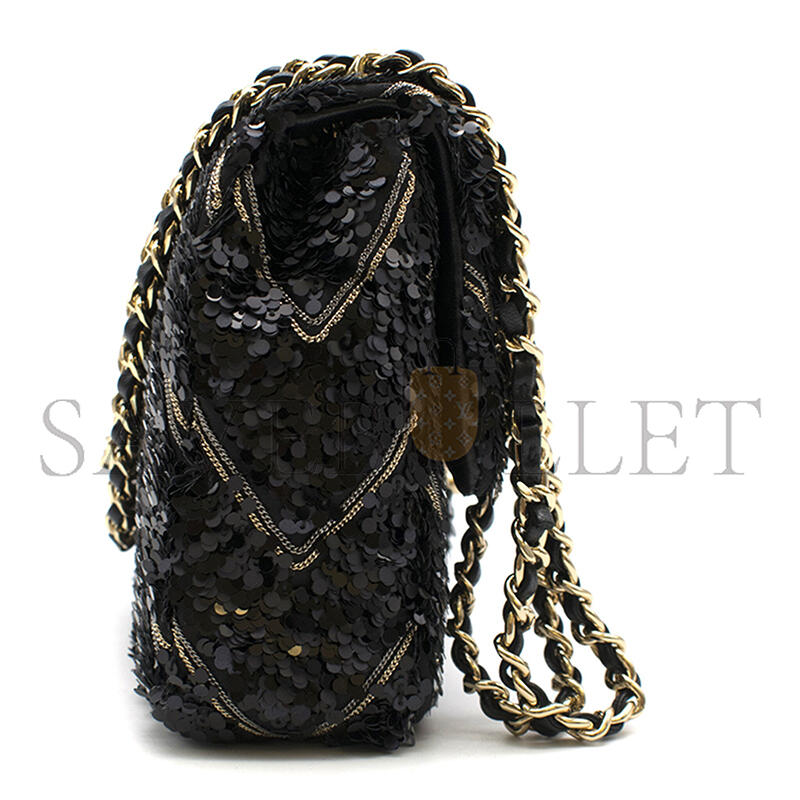 Ch**el classic flap bag in chevron chain & sequin with black calfskin lining and gold hardware (21*14*8cm)