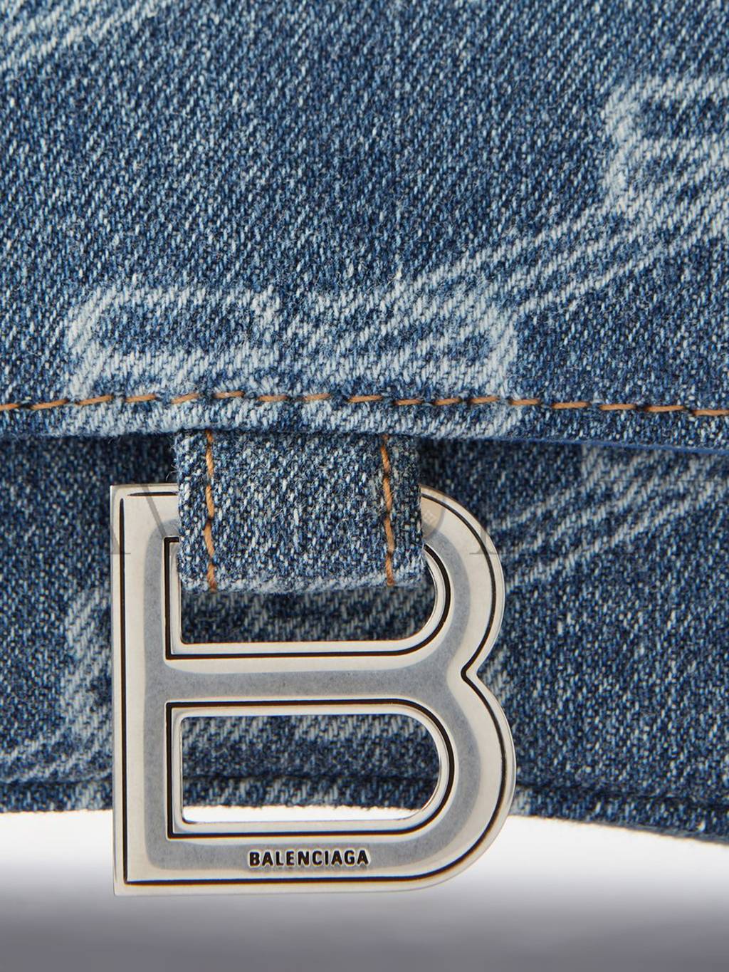 ba*len*cia*ga blue hourglass monogrammed De*1m bag matchesfashion us (22.5*13.4*9.5cm)