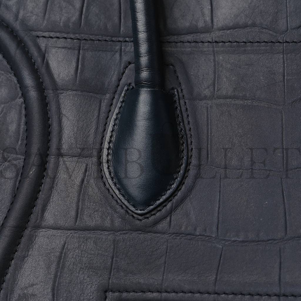 ce**e crocodile embossed calfskin medium phanT0m lu*gage navy blue (30*27*24cm)
