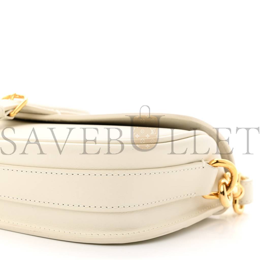D*or box calfskin east west bobby bag latte (21*12*5.1cm)