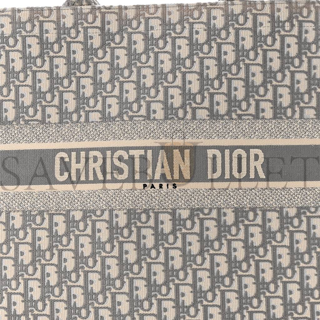 D*or oblique large book tote grey (42*35*16.5cm)