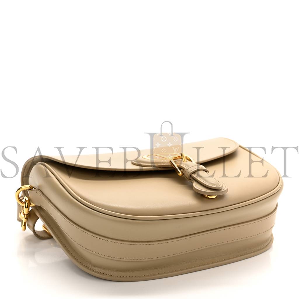 D*or box calfskin medium bobby flap beige (22*17*6.4cm)